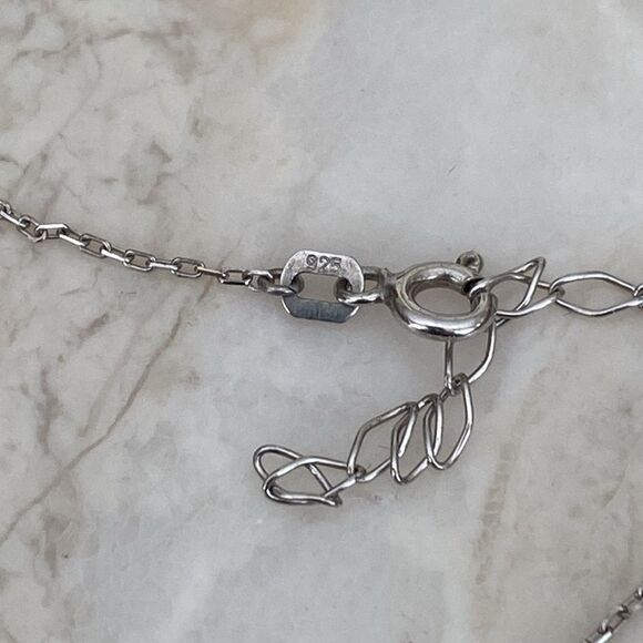 925 Sterling Silver Extra Large Sideways Initial “H” Necklace - Picture 5 of 7